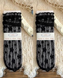 สีขาว ลูกไม้ ถุงเท้าถึงกลางน่อง ถุงเท้า ผู้หญิง หวาน Style Home Alley Ultra-thin ระบายอากาศได้ดี ถุงเท้าผ้าไนลอนดูดซับความชื้นเข่าสูง