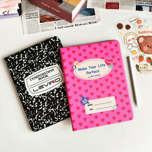 [ใหม่]ipad case Composition book iPad case iPad 10.5 2019 Air3 พร้อมช่องเสียบปากกาฝาหลังใส กรณี Air410.9 Air5 pro11 Air1 Air2 9.7 gen7 gen8 gen9 10.2เคสไอแพด