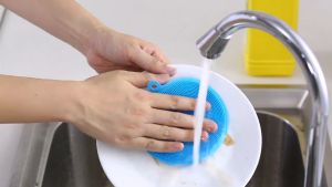 Miếng Rửa Bát Silicon Tiện DụngMiếng Rửa Chén Silicon Có Quai Treo-HAUSE