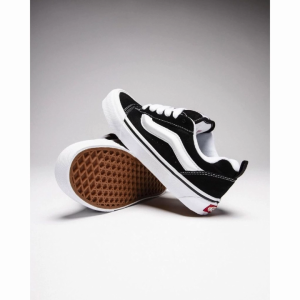 SEPATU VANS KNU TALI GEMUK SKOOL HITAM PUTIH SNEAKERS PRIA DAN WANITA 2025