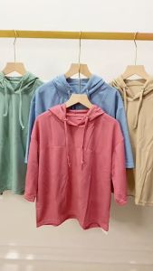 Atasan Polos Hoodie Oversize Wanita: Pilihan Pakaian Nyaman untuk Acara Sehari-hari