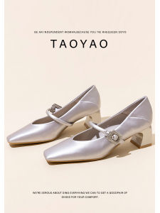 รองเท้าส้นสูง Mary Janes สีเงินสำหรับผู้หญิง ทรงหัวเหลี่ยม สไตล์ฝรั่งเศสย้อนยุค รองเท้าส้นหนา รองเท้าแฟชั่นฤดูร้อน 2025