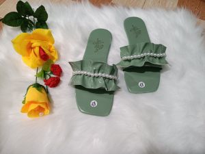 dép bèo đính ngọc mũi vuông  tiểu thư cực kì dễ thương.