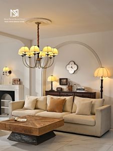 MOYU | Vintage French Style Wooden & Fabric Lamp