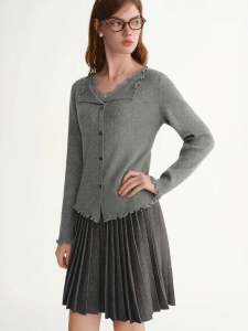 DUSHU | Lace Detail Turn-down Collar Fitted Knitwear