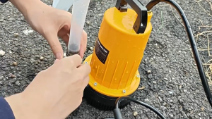 STANLEY Submersible Pump clean/dirty water Portable Drainage Pump Large flow 88V Lithium Battery