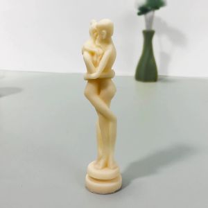 Couple Holding Hands 3D Sculpture Creative Couples Display Piece Aromatherapy Chocolate Baking Silicone Mold Kitchen Tools