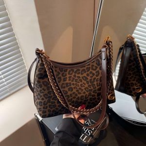 Y2K leopard print shoulder bag for women 2026 new model high-end style underarm bag with adjustable chain strapcrossbody bag