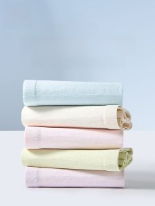 MiiOW | กางเกงชั้นในผ้าไหมน้ำแข็งสำหรับผู้หญิง MiiOW ไร้ตะเข็บ น้ำหนักเบา แห้งเร็ว กางเกงชั้นในทรงสามเหลี่ยมระบายอากาศสำหรับฤดูร้อน 2025