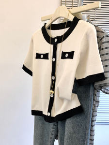 เสื้อสาวอวบ เสื้อยืดคอกลมแขนสั้นทรงหลวมสไตล์เกาหลีสำหรับผู้หญิงในฤดูร้อน ปกปิดหน้าท้อง ลดอายุ เสื้อชั้นในลายสก็อตสีบล็อก