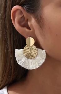 Fashion Bohemian Big Tassel Dangle White Fringe Female Earrings Drop Earrings for Women Statement Wedding Jewelry Gift