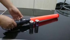 54CM Tongkat Lalin Panjang Stik Parkir Lampu Senter Lalu Lintas Polis Konvoi Swat LED