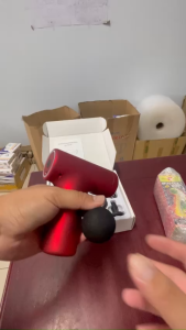 MÁY MASSAGE CẦM TAY MINI 6 CHẾ ĐỘ 4 ĐẦU MASSAGE TÍCH ĐIỆN GIẢM ĐAU NHỨC -BẢO HÀNH 6 THÁNG