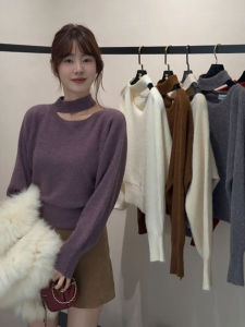 YUEZHONGWEI | French Style Off-Shoulder Turtleneck Sweater Purple
