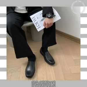 LEAShop สินค้าฮิตติดเทรนด์ รองเท้าคัทชูแฟชั่นงานทรงสลิปออนสำหรับผู้ชาย ใครกำลังมองหารองเท้าใส่ทำงานราคาไม่แพงต้องแนะนำเป็นรุ่นนี้เลย ของเขาดีจริง