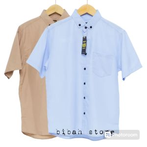 PAKET HEMAT 2PCS KEMEJA PRIA POLOS LENGAN PENDEK/KEMEJA TERMURAH/KEMEJA TERLARIS/KEMEJA KATUN