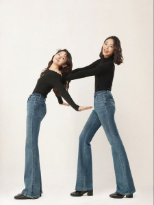 HIPPIE MISS | Short Petite Special Blue Elastic High Waist Flared Jeans