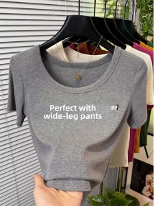 V-neck Short Sleeve Fitted Square-Shoulder Light Tshirt