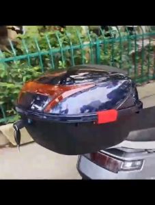 รถมอเตอร์ไซค์ 45L กล่องหลัง กล่องเก็บของ สำหรับ ติดรถมอเตอร์ไซค์ มีแถบสะท้อนแสง อะไหล่