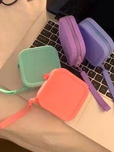 Silicone Organizer Wallet Coin Purse Travel Pouch Waterproof Cosmetic Makeup Phone Bag