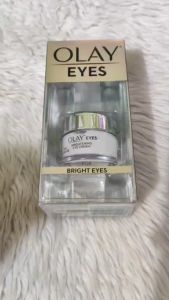 Olay Eyes Brightening Cream Formulated w/ Vitamins B3, Vitamin C & Vitamins E & Hydrates to Reduce Fine Lines 15mL