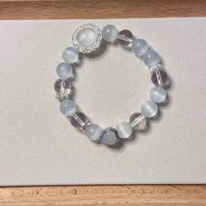 SG LOCAL - Handcrafted Serenity Crystal Bracelet – Lunar Veil - 10mm beads