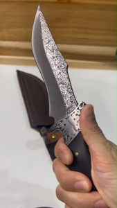 มีดแล่เนื้อพร้อมซอง ใบลายดามัสกัส สันหนา หั่นเนื้อแล่เนื้อซอยผัก มีดทำอาหาร ด้ามไม้