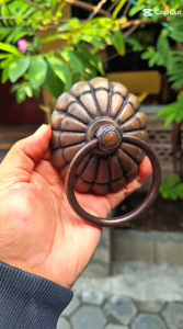 Tarikan Pintu Gebyok Kuningan Antik