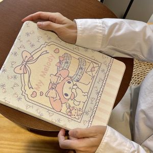 เคสiPadหมุน 360° Hello Kitty แผ่นหลังอะครีลิ Air6 Air7 Gen11 gen10 Gen9 2021 เคสไอแพด2020 Air5 10.911pro Case ไอแพด ใส่ปากกาได Air 4 MINI7