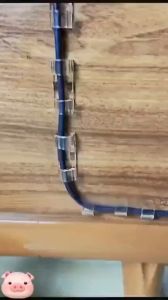 คลิปจัดระเบียบสายเคเบิล USB ที่รัดสาย ที่เก็บสายหูฟัง คลิปหนีบสายเมาส์ ตัวป้องกัน การจัดการ ตะขอกาว ที่หนีบโต๊ะ
