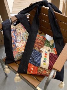 กระเป๋าผ้าใบสะพายข้างความจุขนาดใหญ่แบบย้อนยุคสไตล์ชาติพันธุ์อเนกประสงค์ กระเป๋าสะพายไหล่เดียวสำหรับผู้หญิงในชีวิตประจำวัน