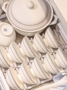 Luxurious Single Bowl Set Ceramic Diningware Jingdezhen New 2025 Style Palace Fashion Gold Edge Mass Appeal China Origin