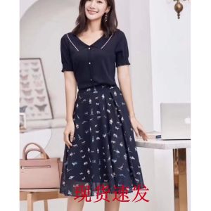 Koleen Summer New Womens Knitted Ice Silk Slim Fit Top Short Sleeve Thin Fashionable Versatile Knitwear Polo Neck Regular Length