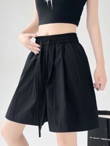 เอวสูงหลวมกีฬากางเกงขาสั้นสบายๆสําหรับผู้หญิง 2024 ฤดูร้อนบางส่วนผ้าไหมน้ําแข็งย่นLeggingsกางเกงชายหาด