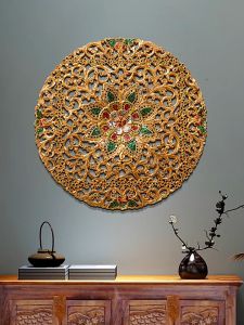 ไม้แกะสลักดอกปิดทองติดกระจก ของตกแต่งบ้าน ไม้แกะสลัก ไม้แกะ ไม้แกะของตกแต่งผนัง ของมงคล สวยงาม LuckyThailand ไม้แกะกลม ปิดทอง ติดกระจก