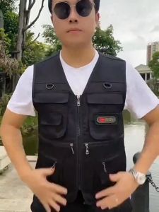 เสื้อกั๊กซาฟารี แบบมีกระเป๋าหลายช่อง เสื้อกั๊กAสภาพสวย👉แคมป์ปิ้ง เดินป่า ตกปลา สำหรับผู้ชาย ตกปลากลางแจ้งของผู้ชายเสื้อกั๊กแฟชัฟชั่