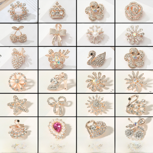 Cute Female Chest Pin Retro Japanese and Korean Style Alloy Silver Plated Gold Plated Clothing Fixation Brooch for Sweaters and Jackets