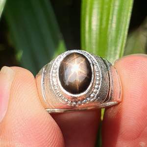 Cincin Batu Black Safir Star Asli Natural Top Kristal