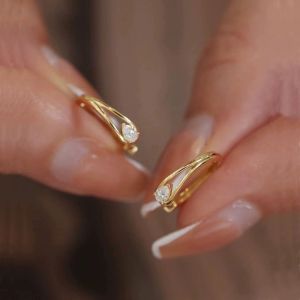 Gold Plated Zirconia Earrings Womens Fashion 2024 New Style Dainty Waterdrop Design Luxury Minimalist Jewelry Accessories