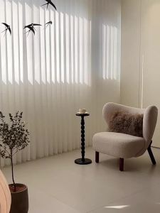JINCHAN | Vertical Light Control Decorative Blinds