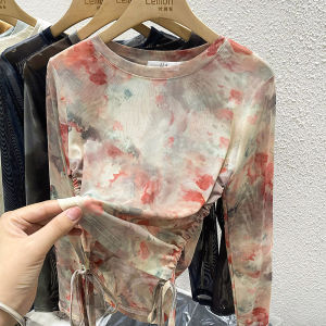 เสื้อยืดแขนยาวผู้หญิงฤดูใบไม้ผลิปี 2025 ทรงเข้ารูป ดีไซน์เน็ต ทรงเข้ารูป สไตล์ฝรั่งเศส ปกโปโล ผ้าฝ้ายผสมโพลีเอสเตอร์