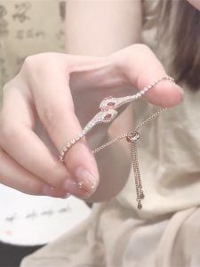 Delicate Pink Snake Shaped Bracelet for Women Elegant Luxury Small Luxury Fresh out Fashion Jewelry Silver Plated Butterfly Pattern
