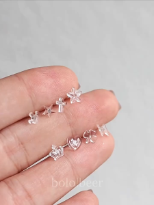 1Box 7 Mix Styles Hypoallergenic Cute Stud Earrings Pins Needle Resin Clear Ear Floral Heart Ear Jewelry