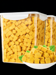 ZHUCHONG | Nutritious Dried Egg Yolk Pet Snacks Chicken