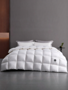 Boyang Home Textile | High-density Cotton Import Hungarian White Goose Down Quilt