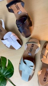 THREELOOK Official - Sandal Kulit Wanita Dewasa Slip On Flat - Yuki