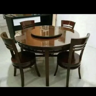 Meja Makan Minimalis Putar
