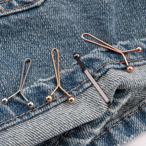 Makery【Ready in Stock】 Jeans Skirt Waist Invisible Clip Detachable Fixed Buckle Pants Clip Headscarf Clamp 8Pcs/Set