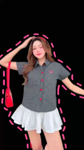 TW21710 เสื้อเชิ้ตยีนส์ ลายริ้ว กระดุมดอกไม้ ปักหัวใจ ..