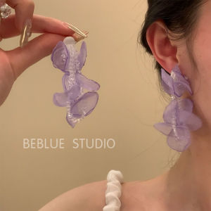 ต่างหูดอกไม้สีม่วงสไตล์หวาน เครื่องประดับแฟชั่นสำหรับผู้หญิง เครื่องประดับหูแบบผูกโบว์ ต่างหูแบบคล้องหู ต่างหูแบบคล้องหูแบบมีสายรัด